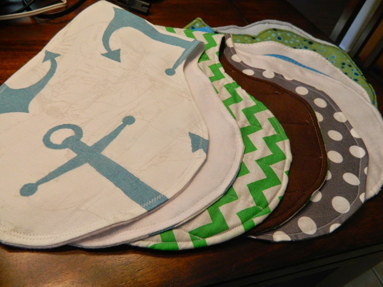 House of Hibbs DIY Aden + Anais Burpy Bibs The best burp cloth/bib