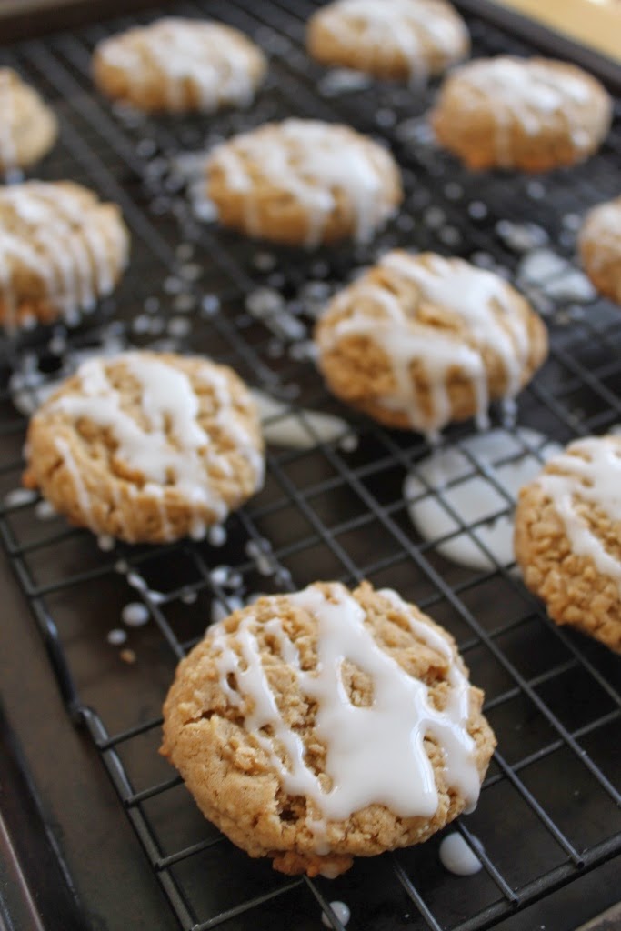 Life on Food Iced Oatmeal Cookies