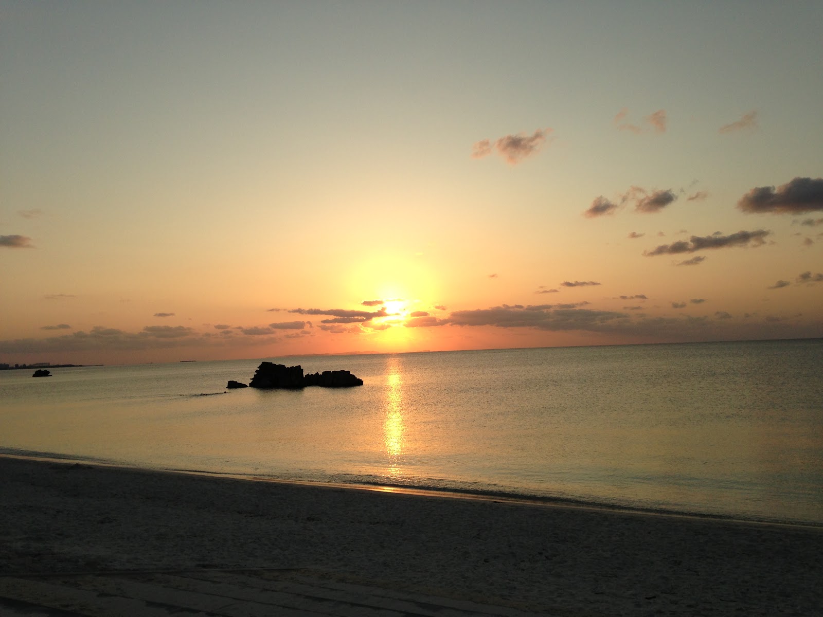 Araha Beach, Okinawa, Japan The Blog Of JuN