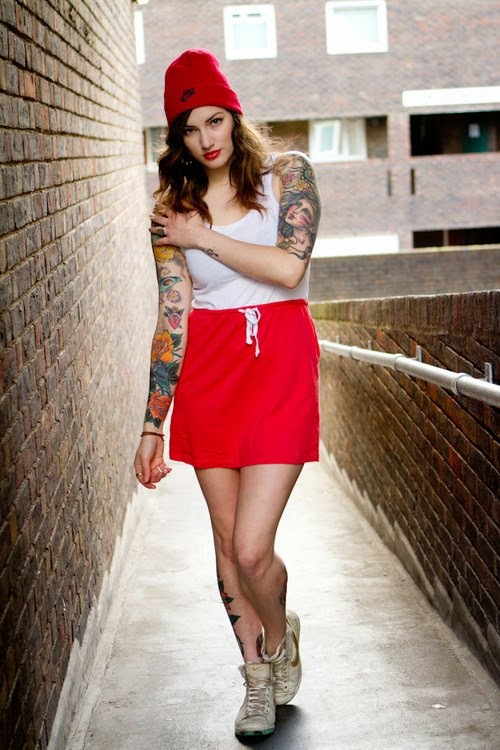 El Wood Elena Wood Sexy Tattooed Girls
