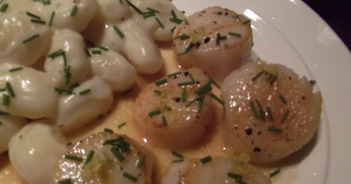 Kellie's Kitchen Scallops with White Wine Lemon Butter Sauce