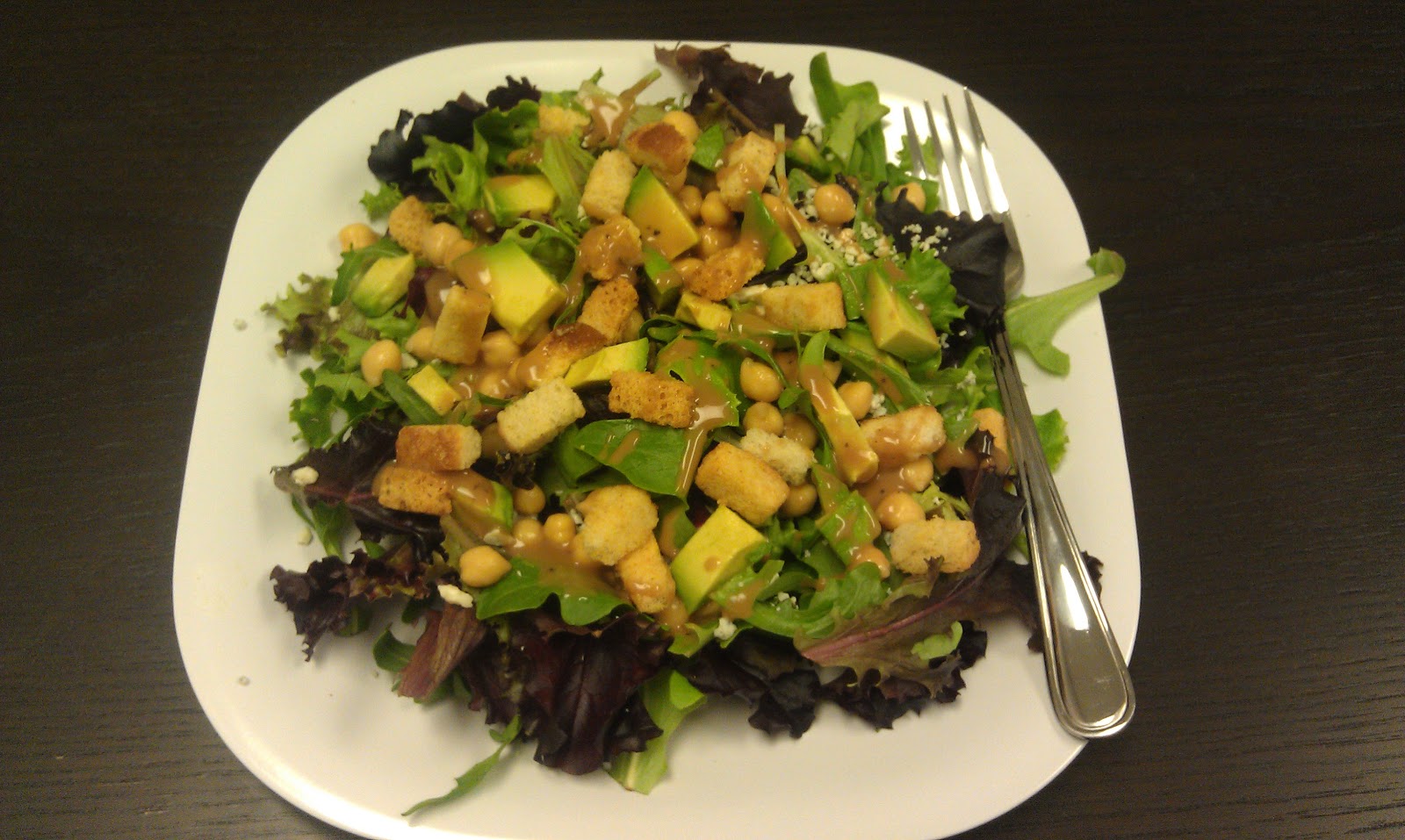 Healthy Doesn't Have to Suck Salad Bar Drama