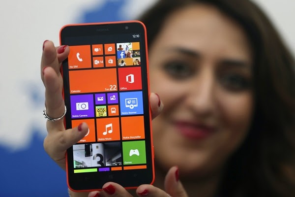 [Image: Nokia-Lumia-13202.jpg]
