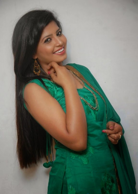 south actress disha south actress disha poovaiah cute photos cap south actress disha south actress disha poovaiah cute photos cap