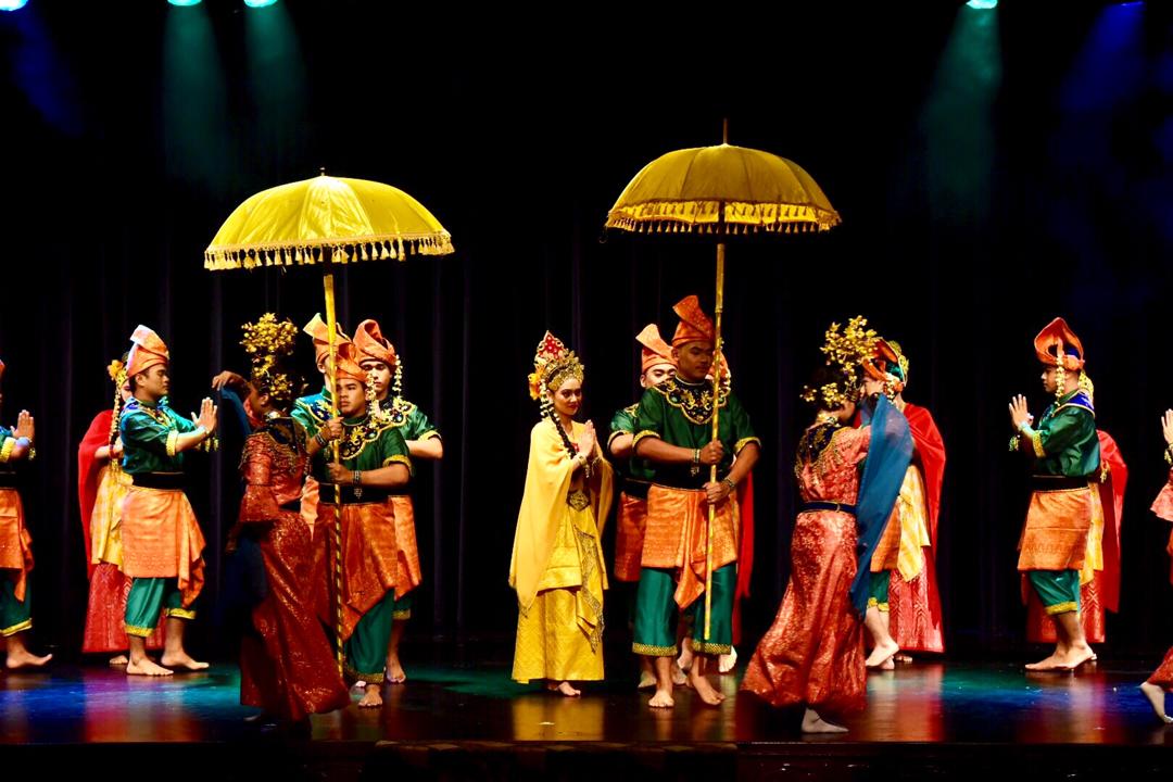 Rampai Sari Tari Malaysia Tampil Persembahan Hebat Penuh Warna Warni 7klik