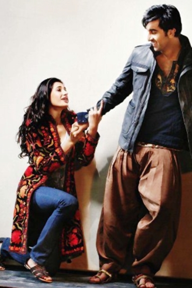Nargis fakhri1 - Ranbir kapoor and Nargis fakhri filmfare november 2011 scans - SantaBanta Forums