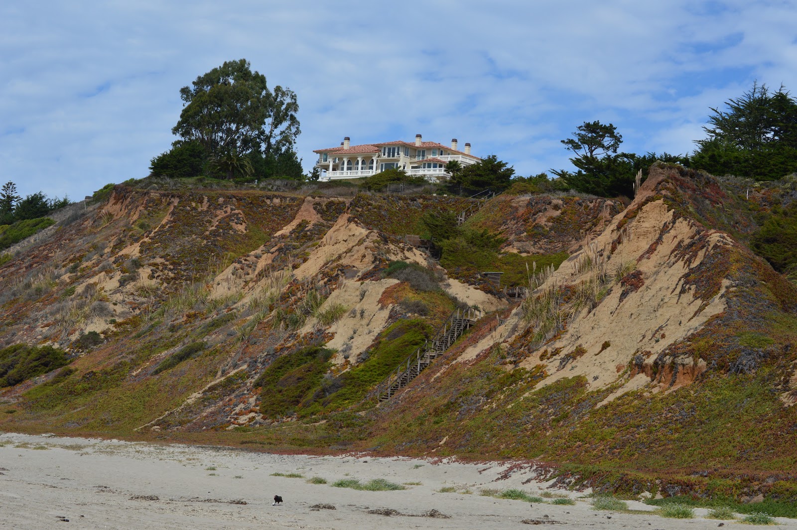 Eileen's Home Design Mansion Located in La Selva Beach, CA