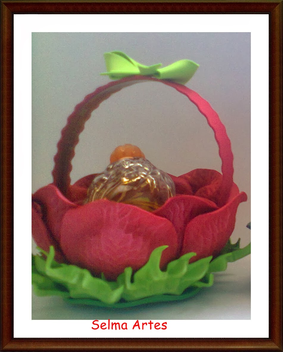 Artes Básicas Cestinha com fundo de garrafa pet e revestida com e v a Artesanato Facil De Fazer E Vender ~ Artes Básicas Cestinha com fundo de garrafa pet e revestida com e v a
