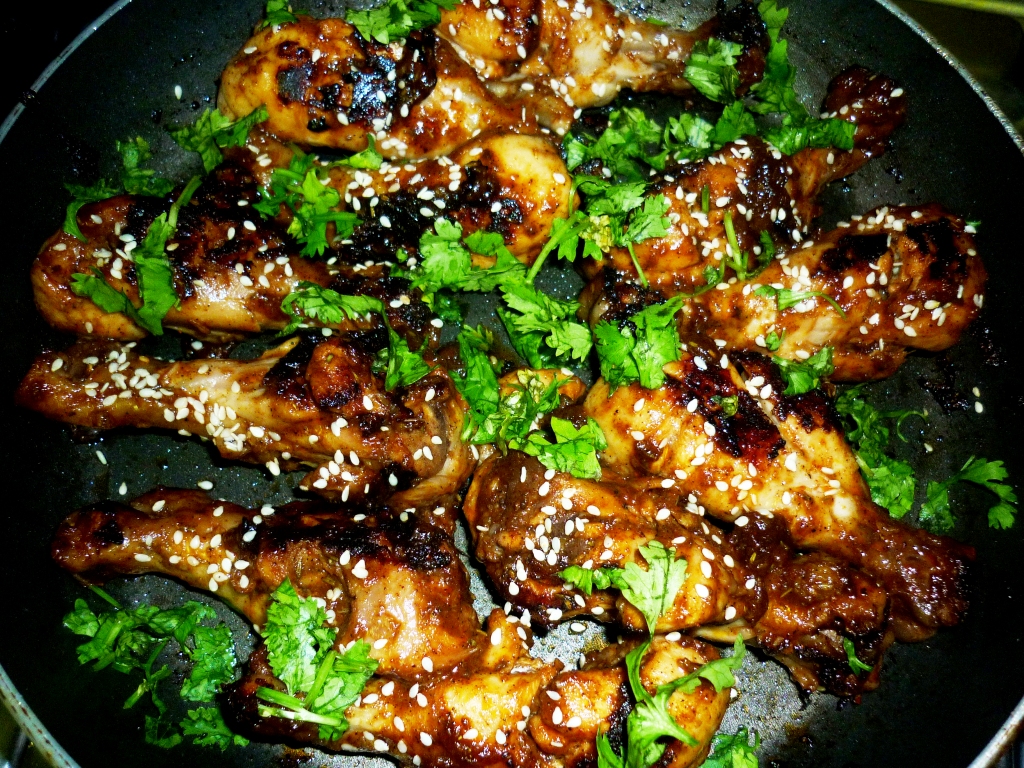 Quick Easy Recipes To Try at Home Honey&BBQ sauce Chicken Drumsticks