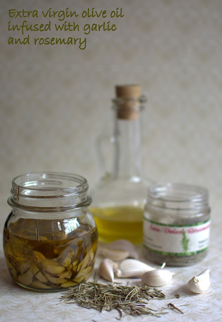 rosemary garlic infused olive oil 