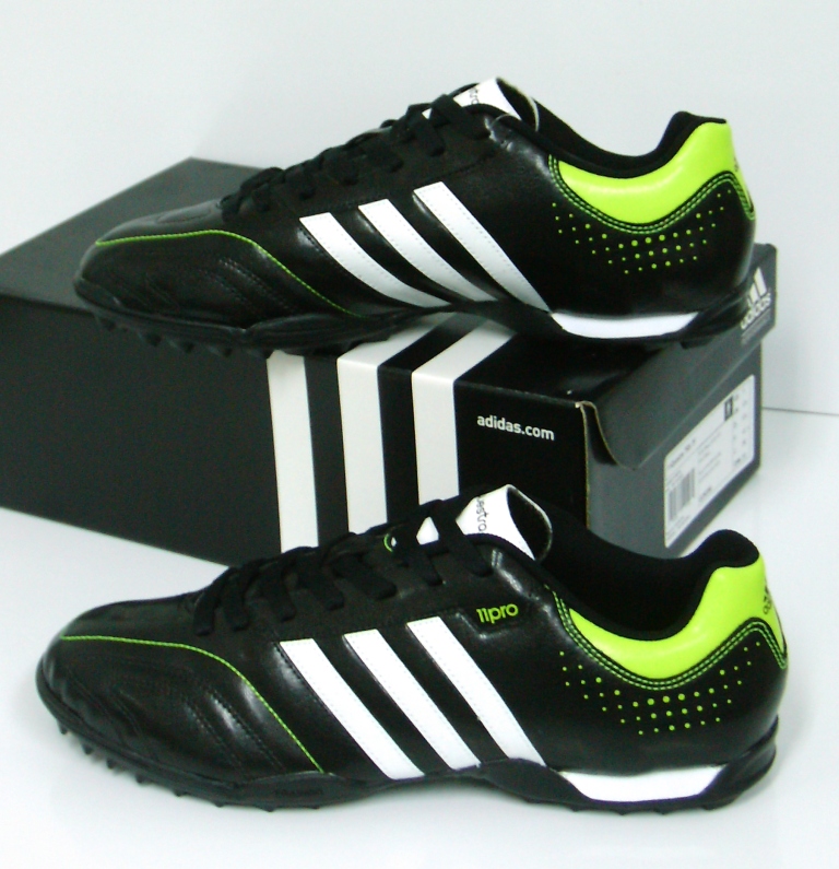 botines adidas 11questra