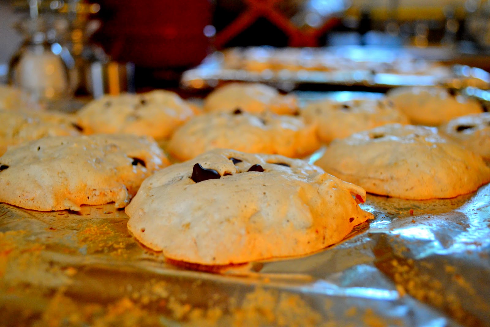 Sweet Things... Chocolate Chip and Coconut Meringue Cookies