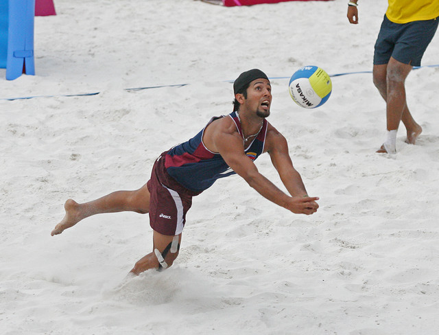 equipacion voley playa