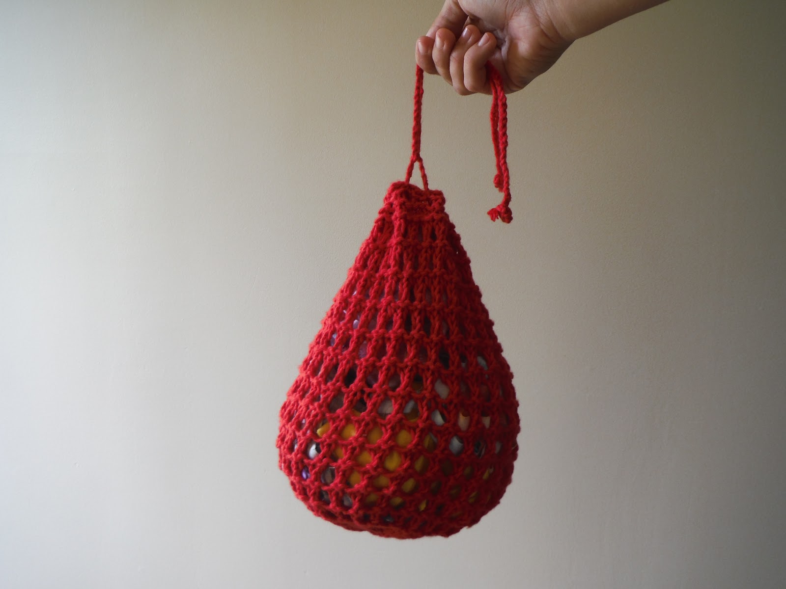 The Lil Hayseed Blog: Knitted Drawstring Pouch Pattern