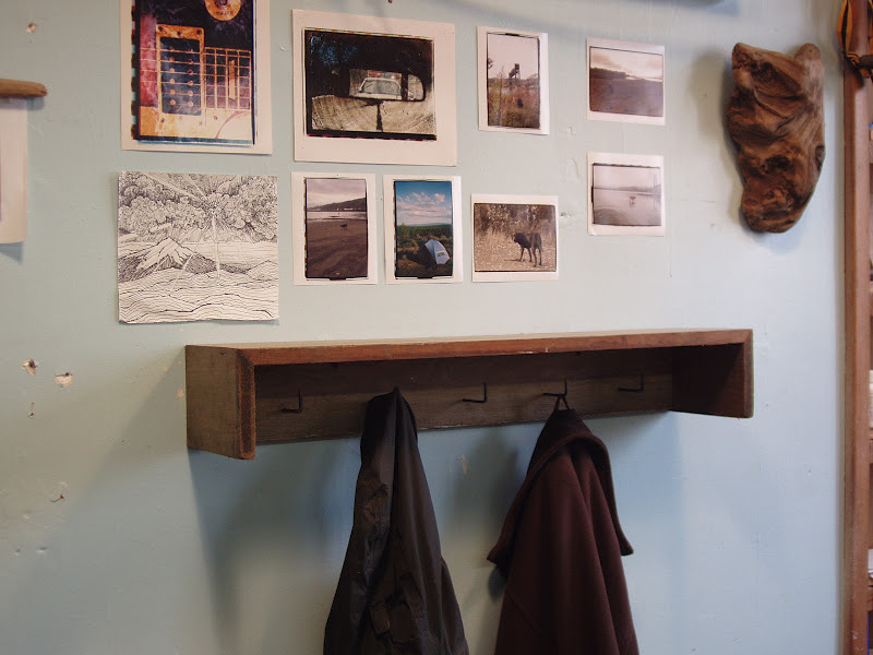 driftedge woodworking Rustic Industrial Shabby Chic Coat Rack with