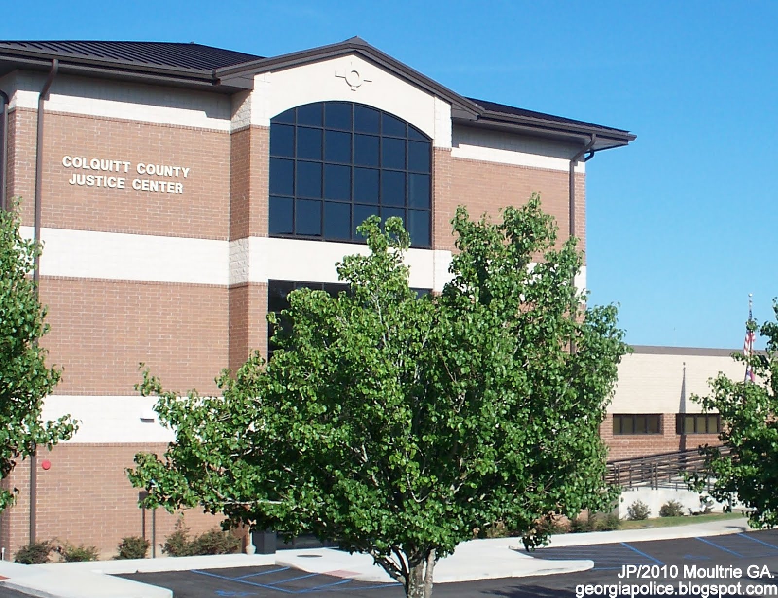 MOULTRIE Colquitt Attorney Restaurant Dr. Hospital Bank Church