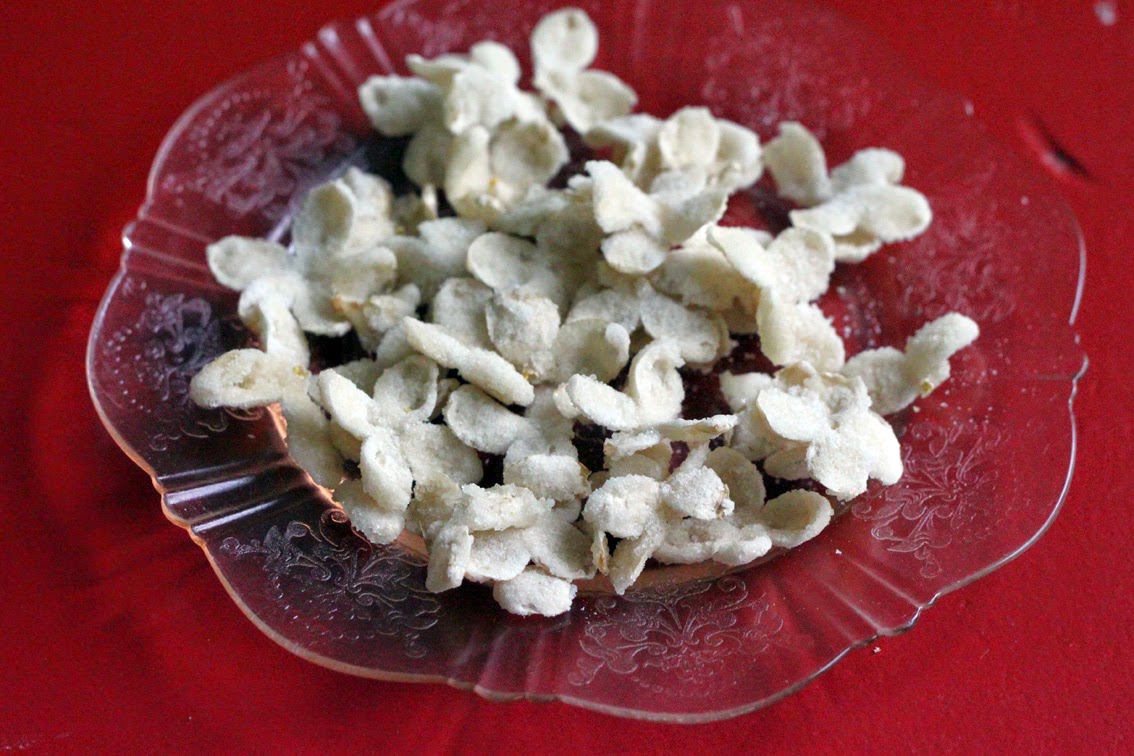 tend Candied flowers lilac