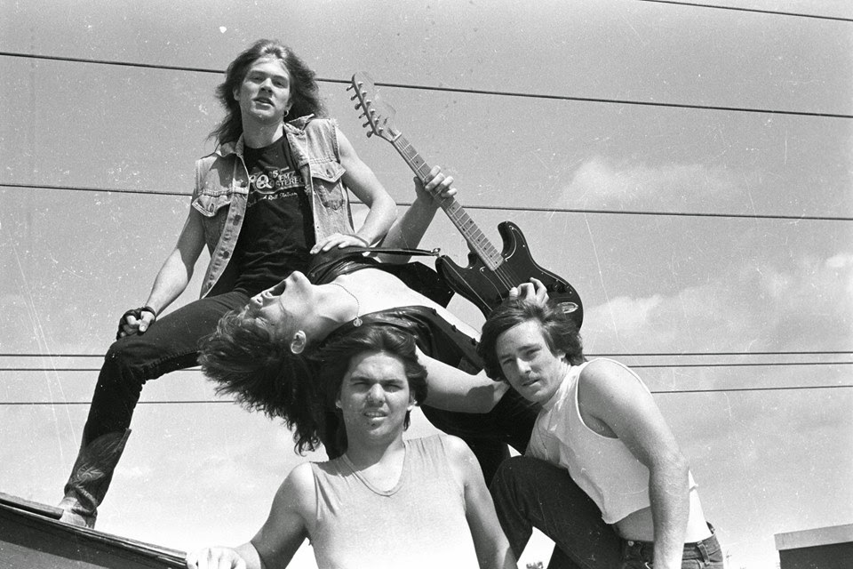 Axl Rose EP do Rapidfire finalmente à venda ouça prévia