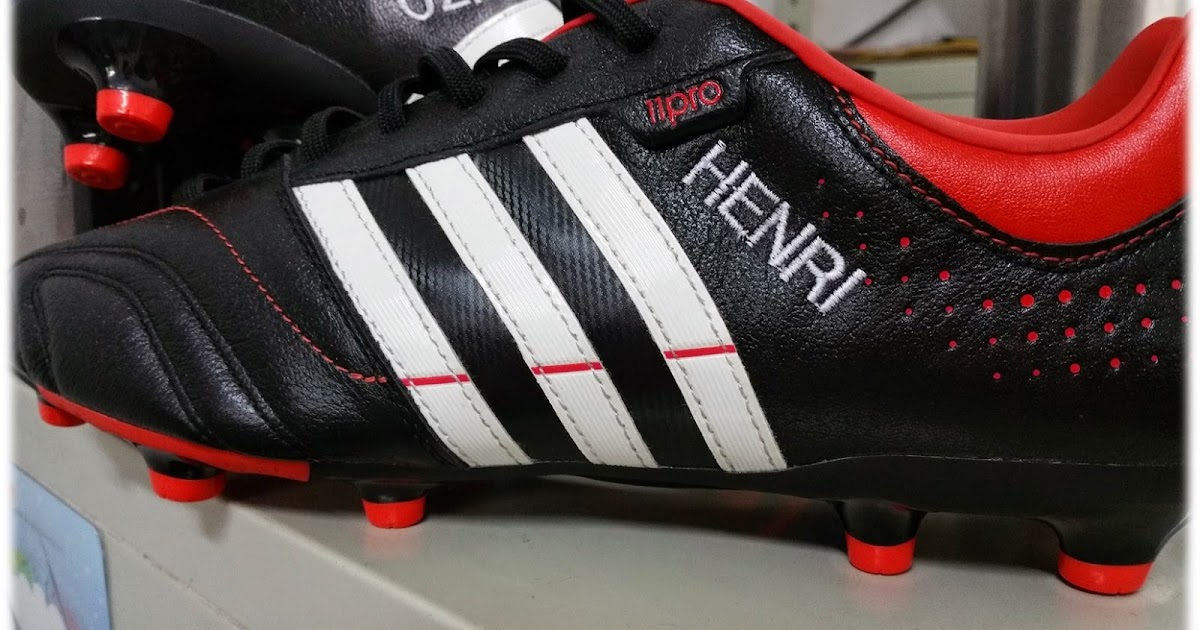 queensway soccer boots