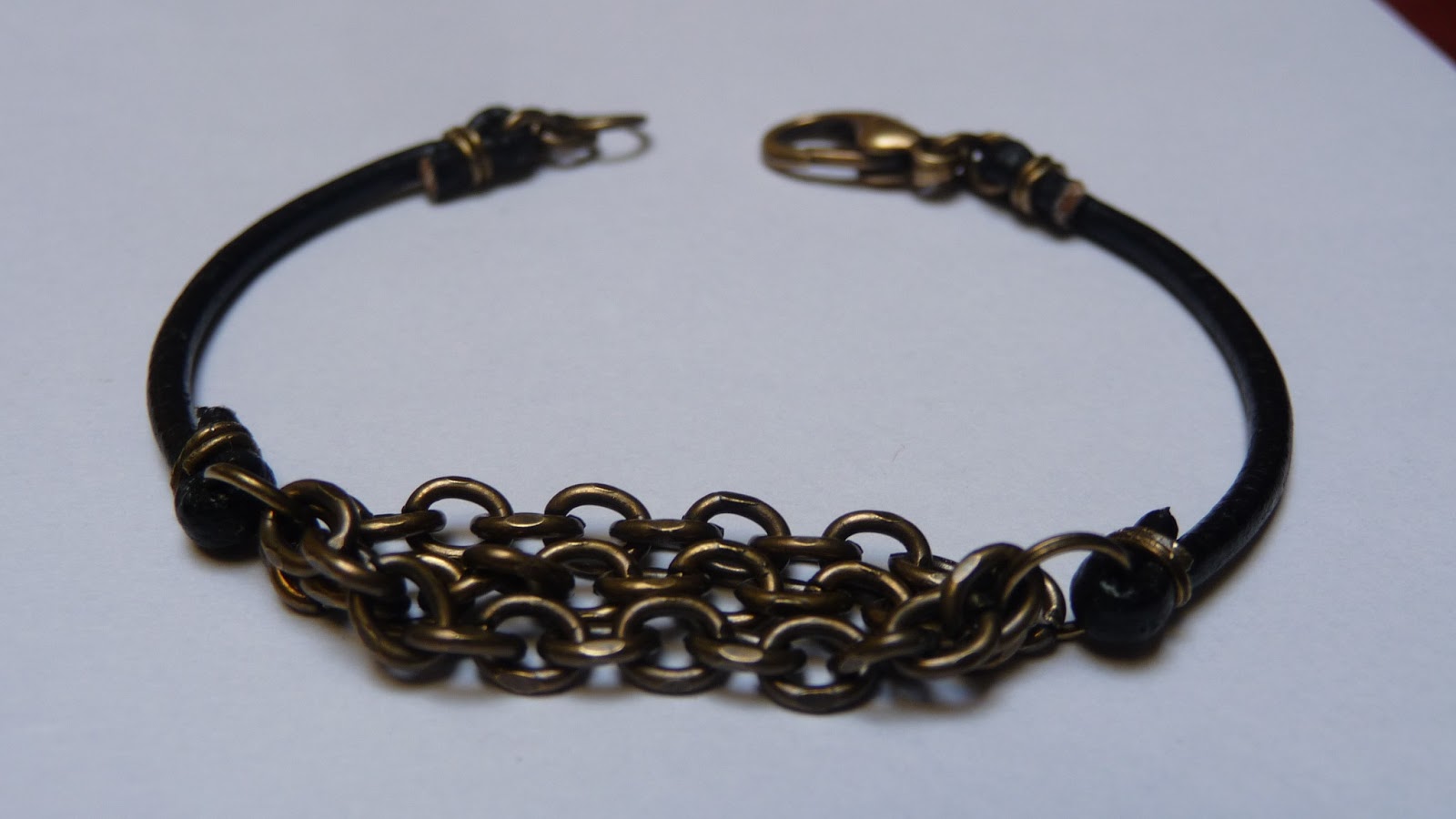 Beads and Stuff Leather cord and metal chain bracelet (tutorial)