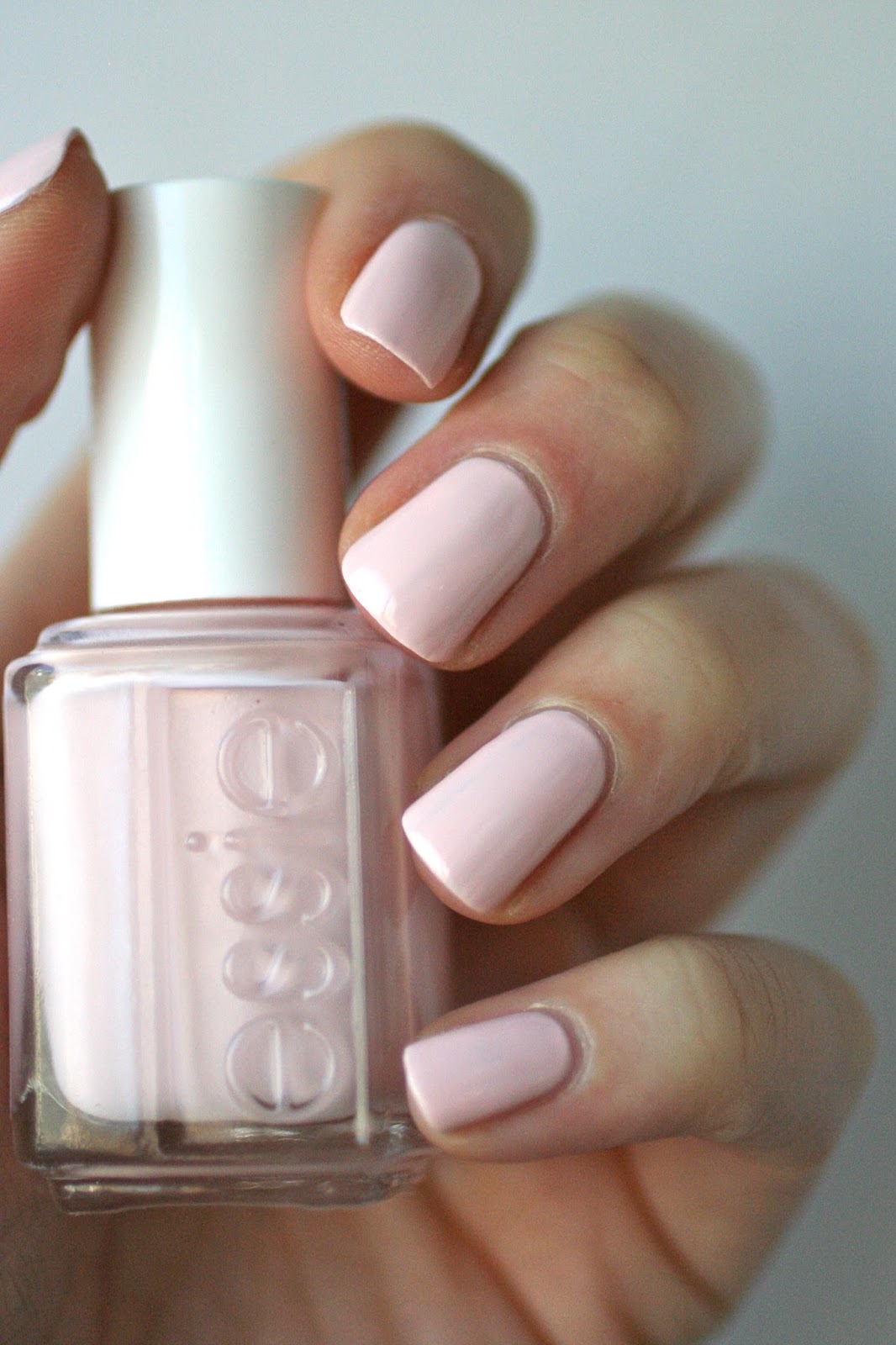 Clics Essie Fiji Was It Reformulated Envy Essie Fiji Old Version 3 Coats Still Streaky