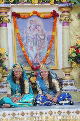 Rath Yatra and Anup Jalota Concert at Radha Madhav Dham, the ashram of Kripaluji Maharaj