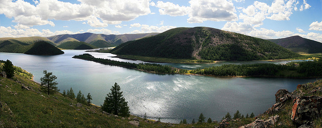 [Image: naiman+nuur.jpg]