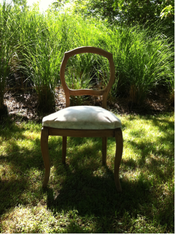 Casa Dack: Restauración.Sillas campestres.