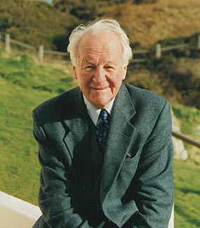 Rev. John Stott Rev. John Stott