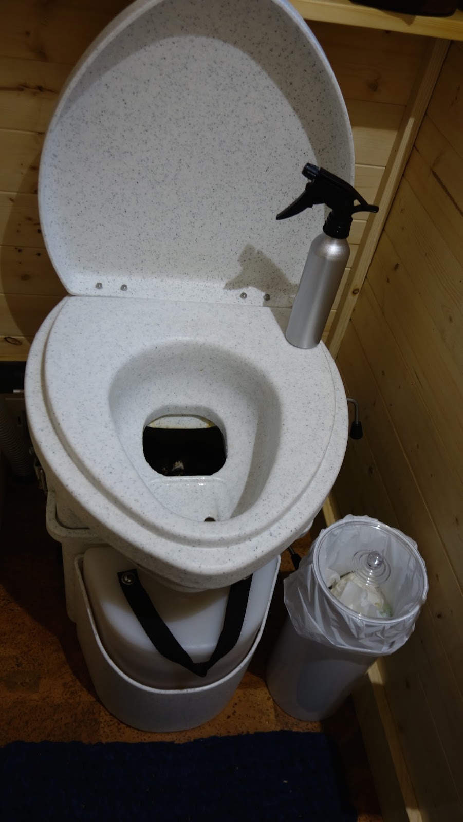 Fy Nyth... Emptying My Composting Toilet