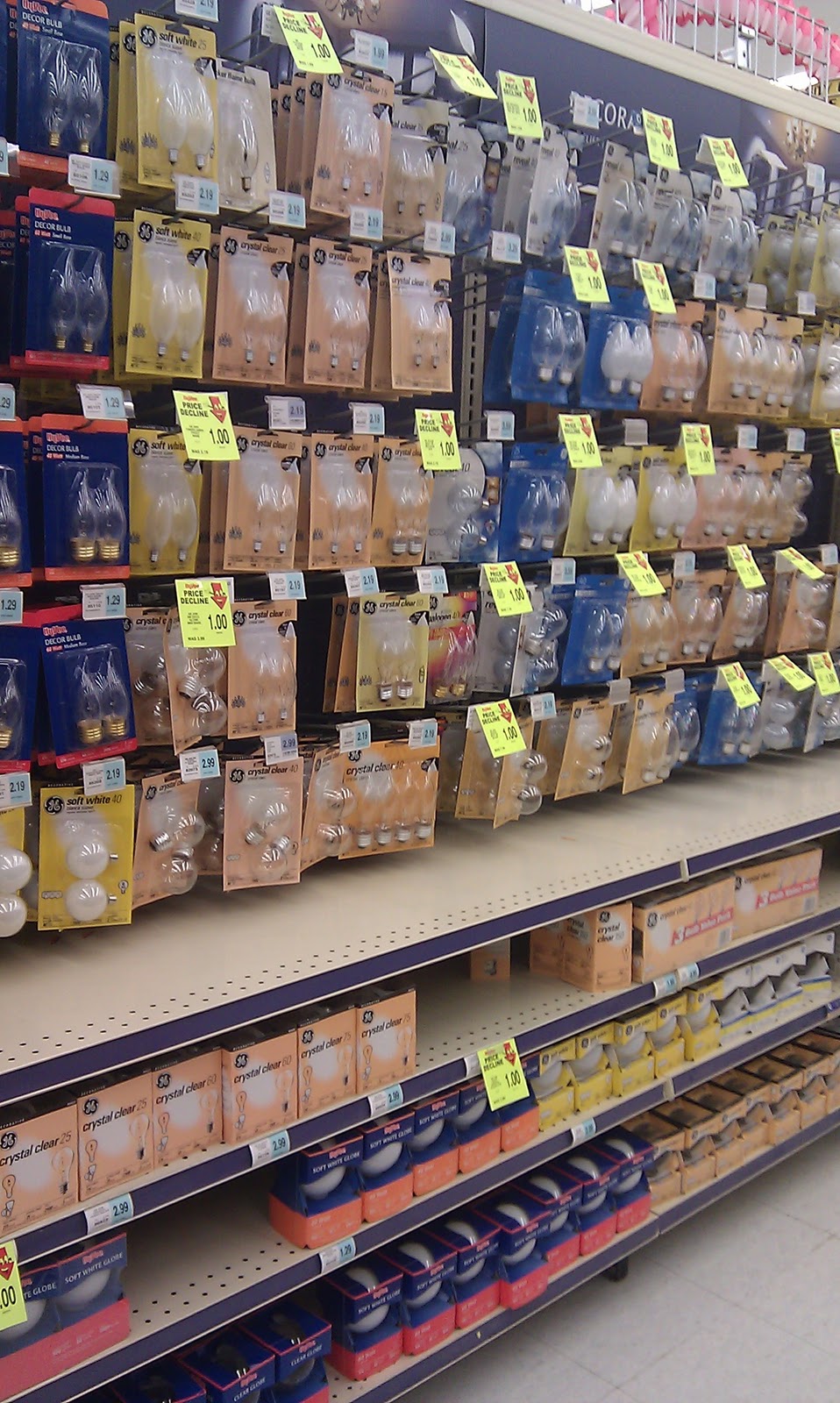 FREE GE lightbulbs and tons of 1 deals!! hyvee hints