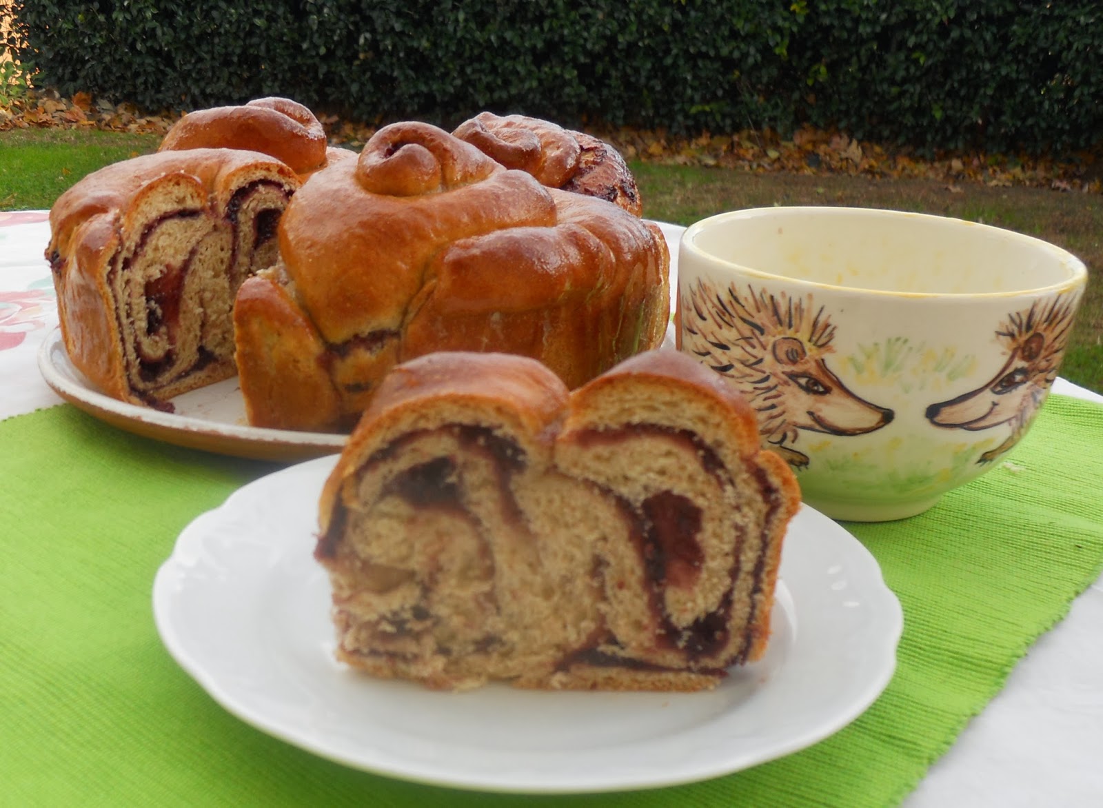 Vado...in CUCINA Panbrioche ripieno di marmellata di more, prugne e