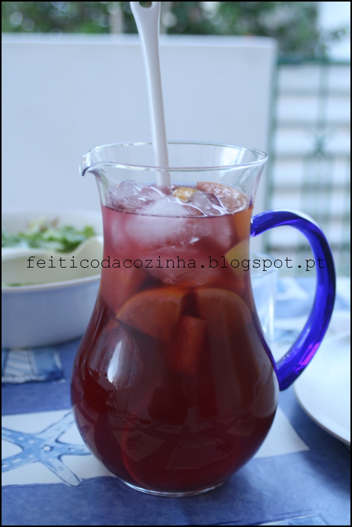 O Feitiço da Cozinha Sangria de Vinho Tinto