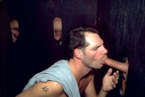 Gay Jungfrau Debuetantin Gloryhole
