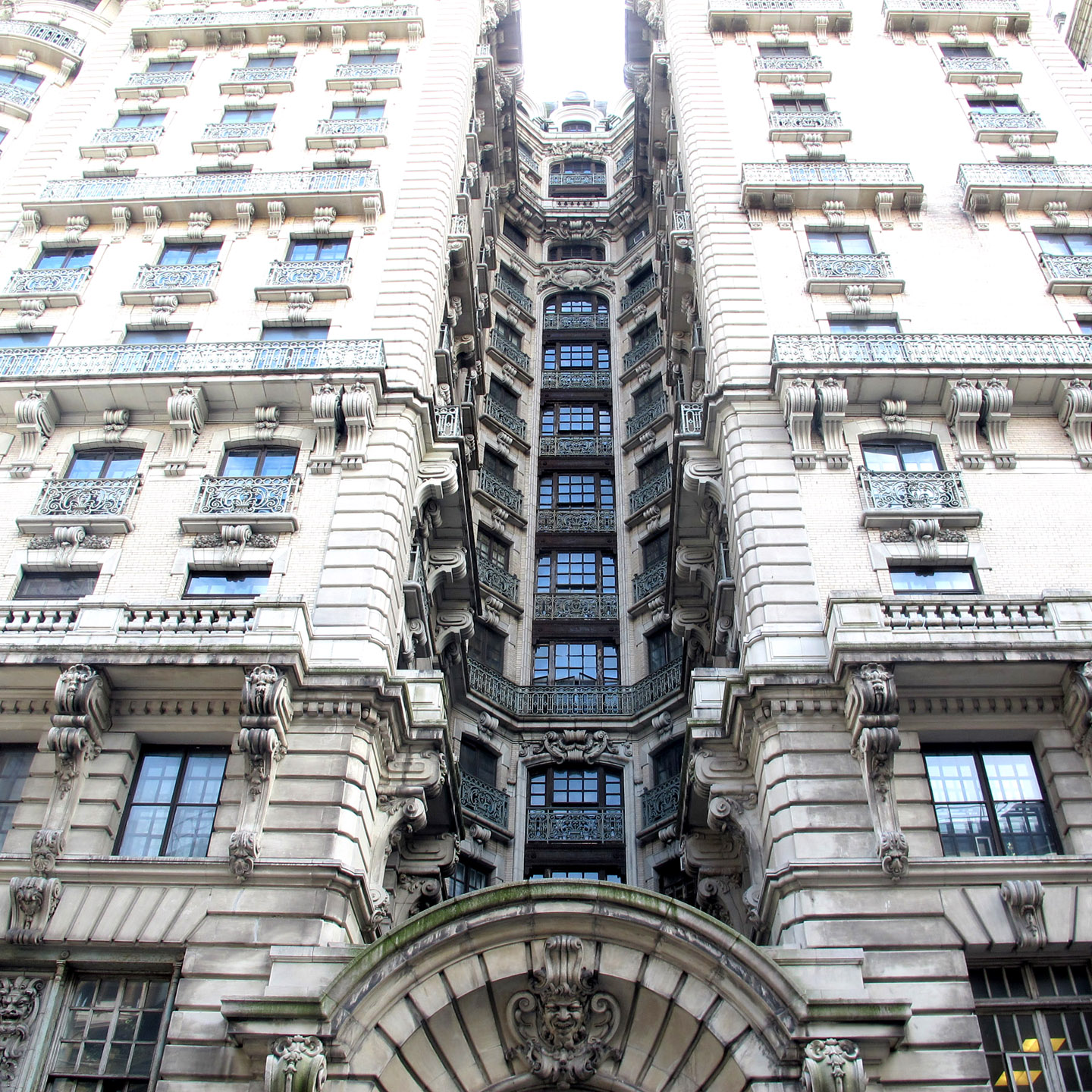 Big Apple Secrets Ansonia luxury coop with the farm on the roof and