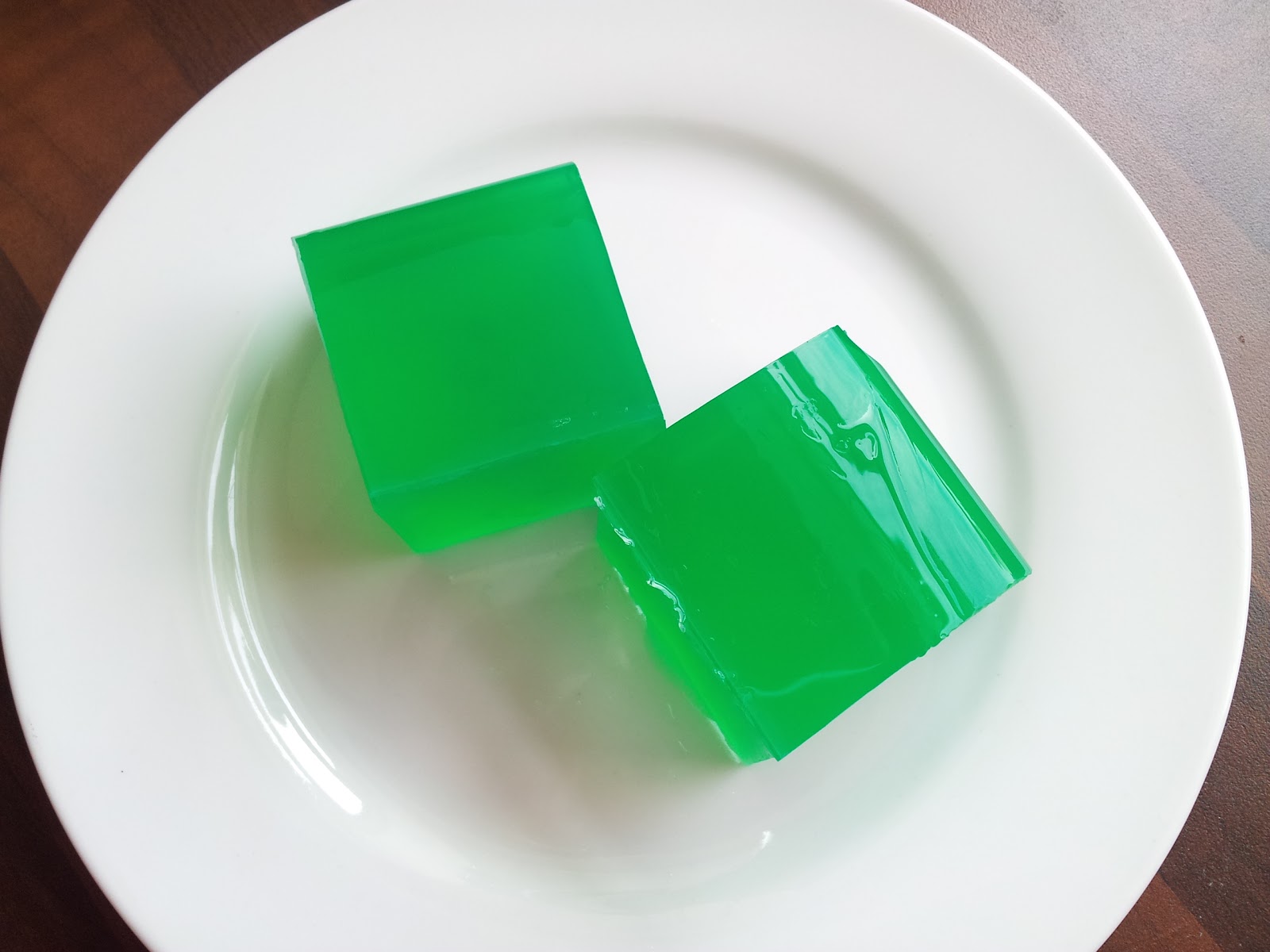 agar jelly Remove coconut milk agar jelly from the mould(s), arrange on a serving plate, and serve with the palm sugar syrup notes () feel free to use other brands of agar-agar powder just make sure it is the plain variety you may also want to follow the instructions regarding the ratio of liquid to agar-agar powder printed on the packaging. agar jelly Remove coconut milk agar jelly from the mould(s), arrange on a serving plate, and serve with the palm sugar syrup notes () feel free to use other brands of agar-agar powder just make sure it is the plain variety you may also want to follow the instructions regarding the ratio of liquid to agar-agar powder printed on the packaging.