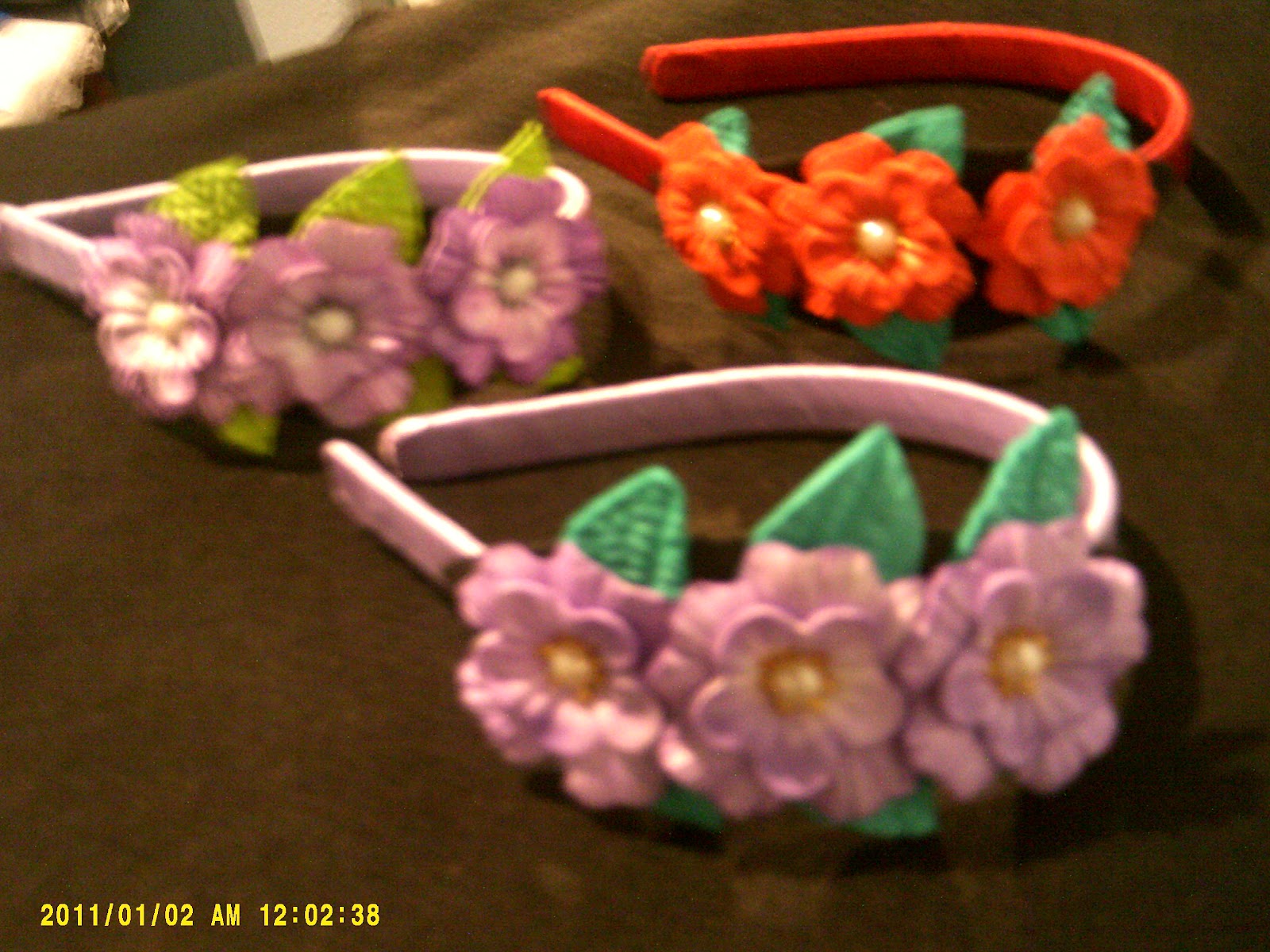 MABS ARTS Tiaras feita com flores de E.V.A