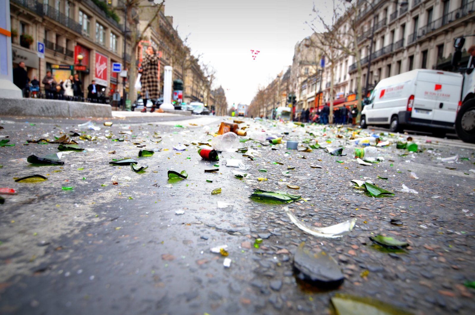 ParisDailyPhoto Somebody must have hit the bottle!