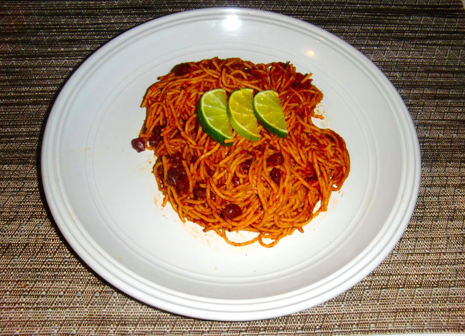 The Hungry Huguenins Chili & Lime Black Bean Pasta