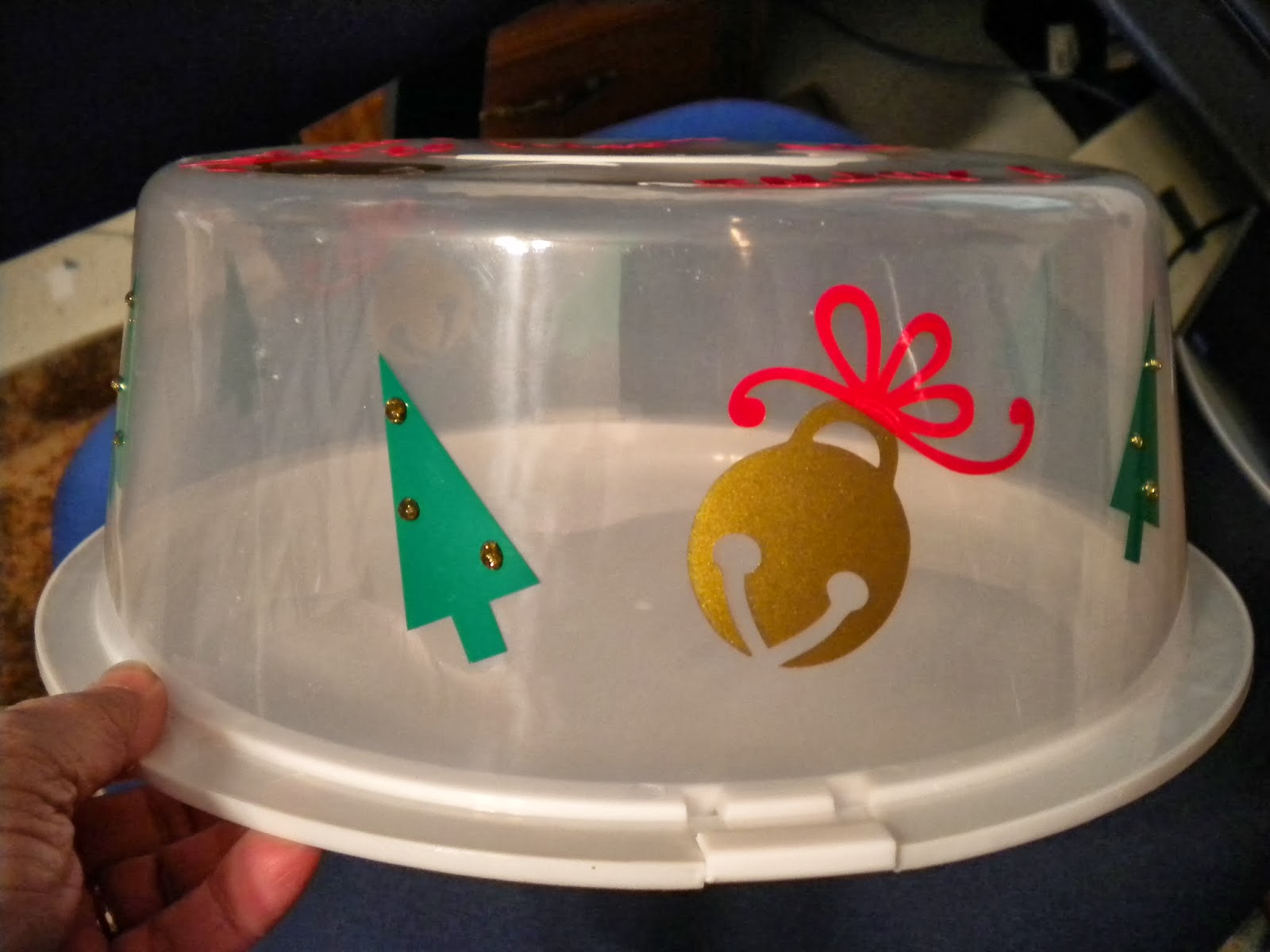 Nothin' Fancy A Quick Christmas Cake Carrier