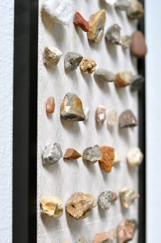 Little Birdie Secrets make a framed rock collection tutorial {crafting
