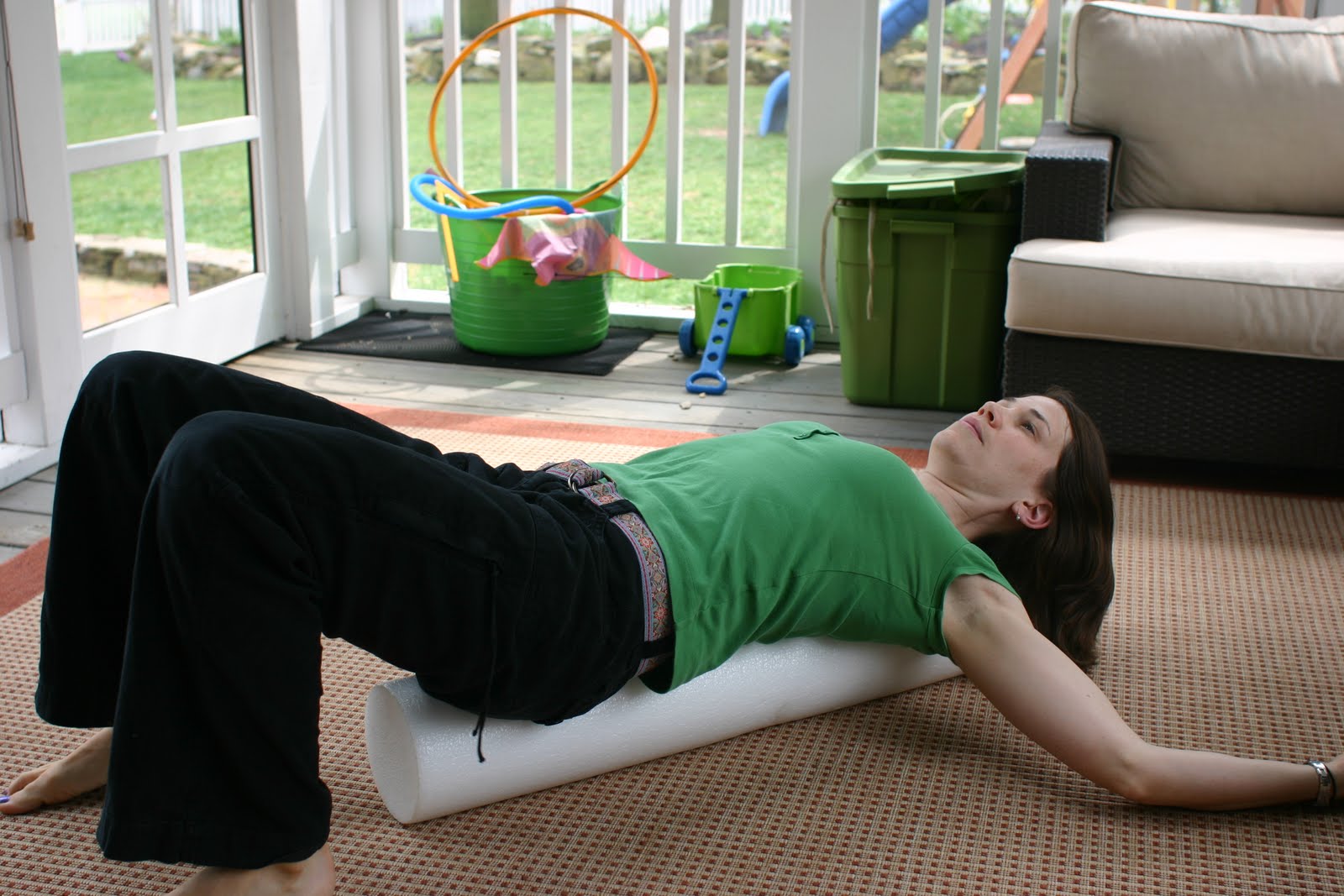 clueless but hopeful mama Decent Mom Posture The Roller/Pinky Ball Cult