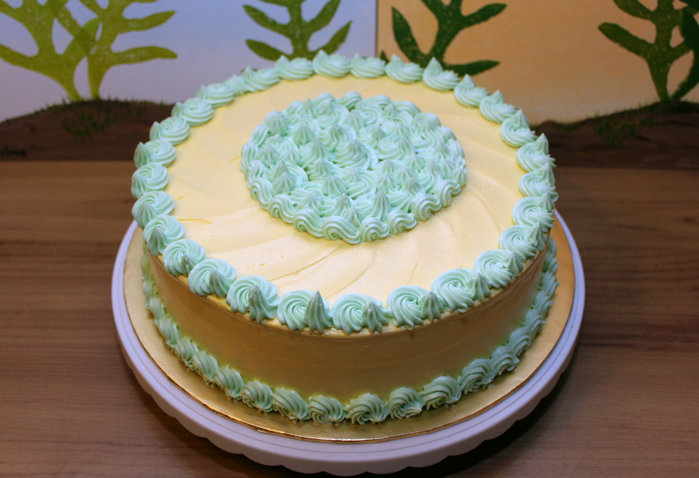 Dwen : The Cool Things I Love: Pillsbury's Lemon Delight Pound Cake