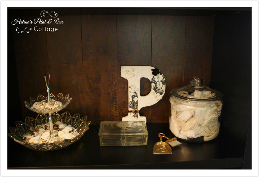 Petal and Lace Cottage Where Bloggers Create 2014