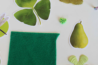 Ginger Snap Crafts: blog swap preschool color book with jujuB