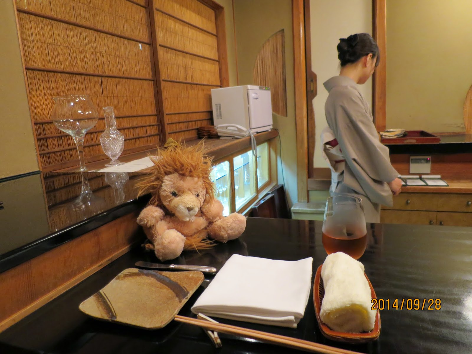 Gnawing Dentata Bytes 09 28 Pontocho Misoguigawa 先斗町 禊川 Omotenashi