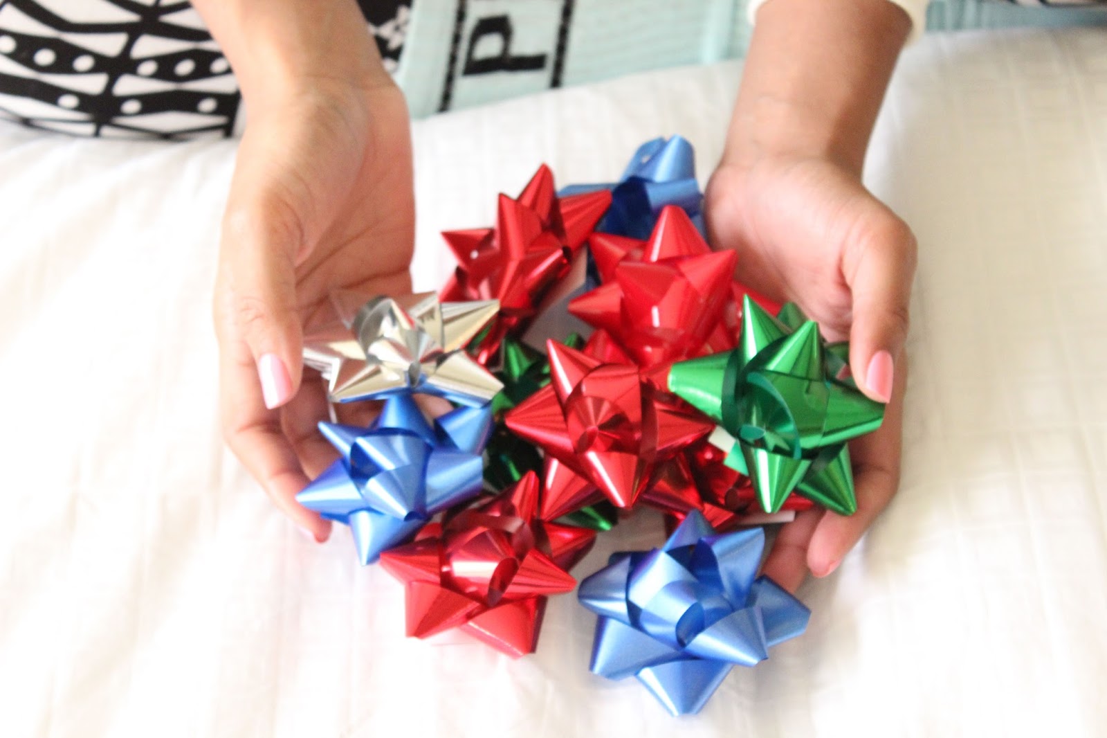 Kelley With Love Garland Christmas Tree DIY