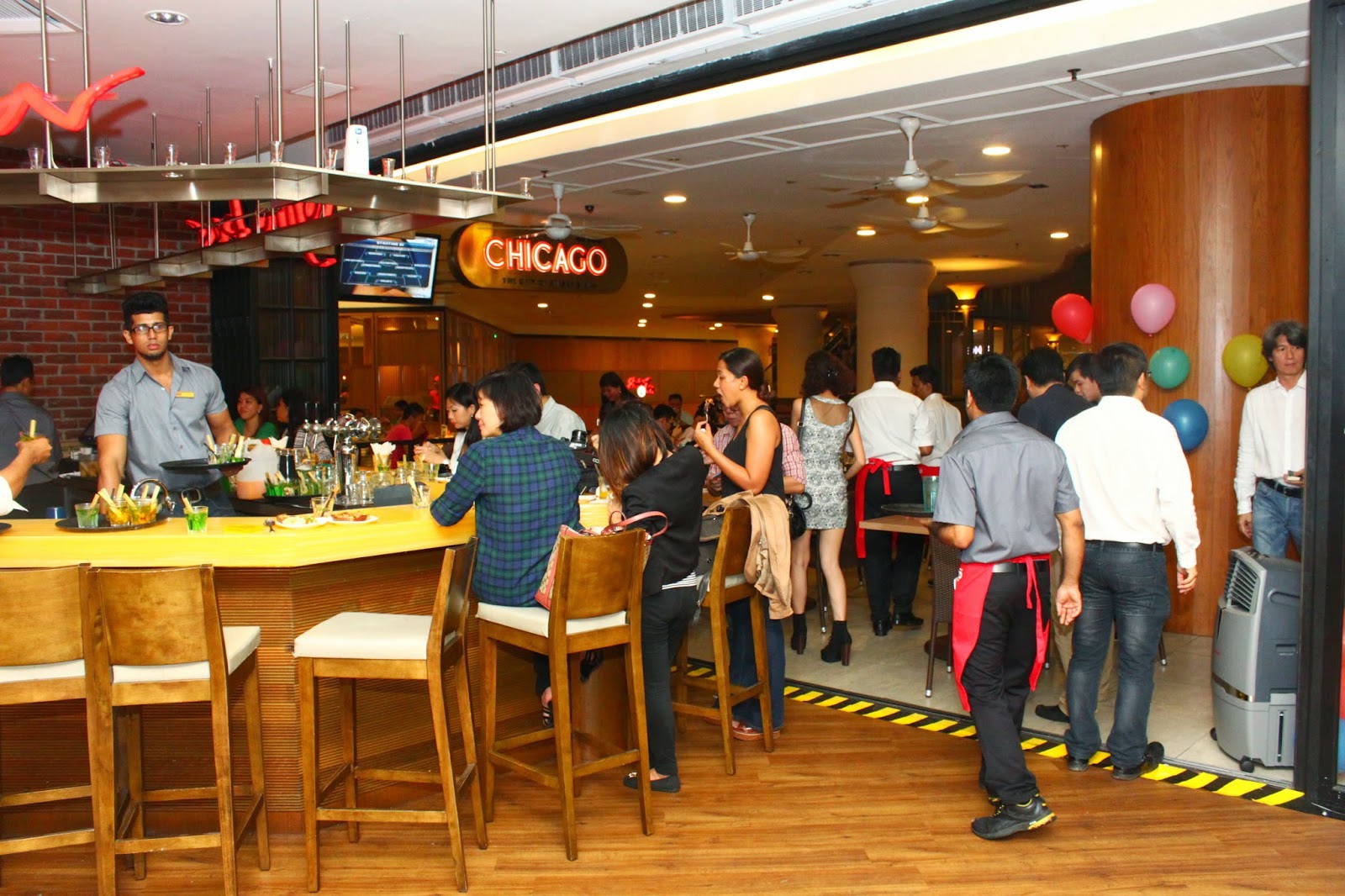 Chicago Rib House "Feast on Ribs" Promotion 1 Utama f i n d i n g