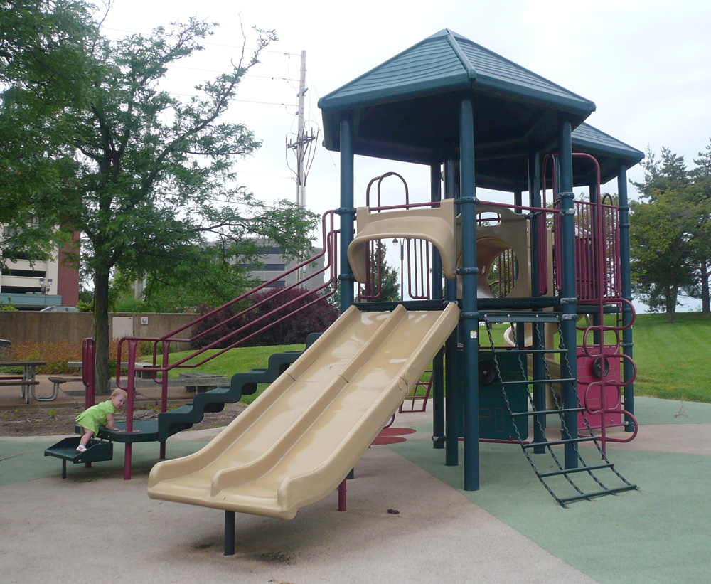 Play St. Louis Fountain Park, Creve Coeur