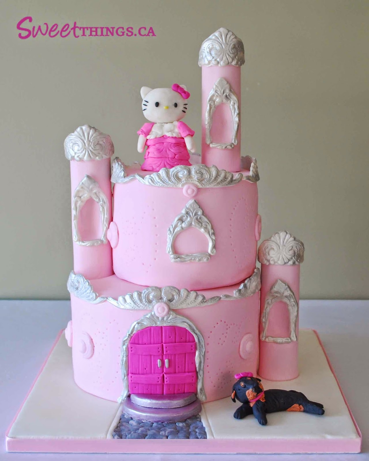 SweetThings Hello Kitty Castle Cake